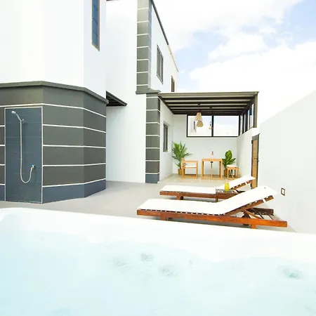 Casa Victoria - By Az Vila Playa Honda (Lanzarote)