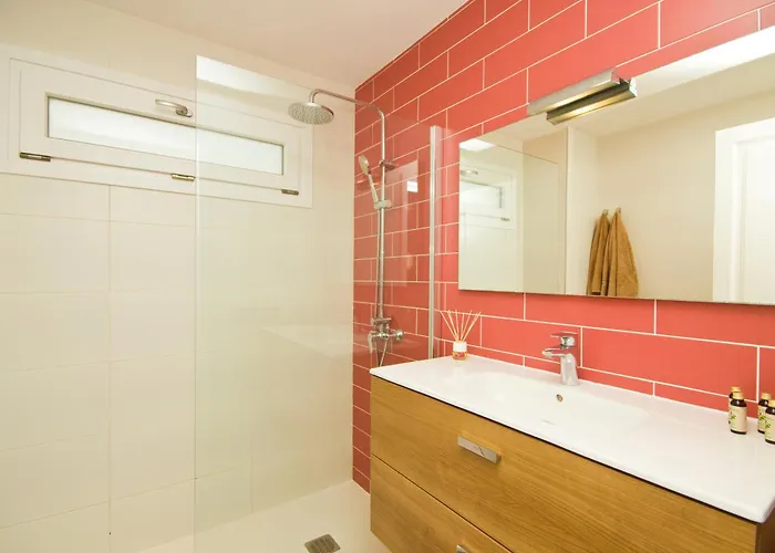 Casa Victoria - By Az